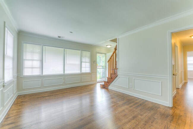 Foto del edificio - 1261 W Perkins Rd