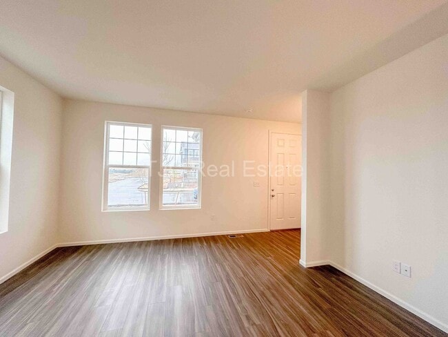 Photo - 6277 N Nepal Ct House