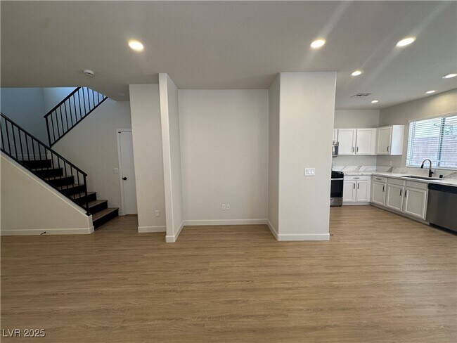 Foto del edificio - 2635 Cottonwillow St