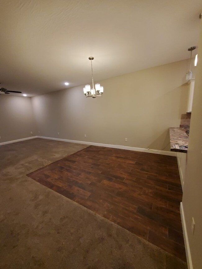 Building Photo - 2 Bedroom, 2 Bathroom Duplex For Rent! 55+...