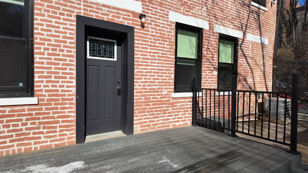 Modern Brand New 2 Bdrm in OTR – Stylish Finishes! - Modern Brand New 2 Bdrm in OTR – Stylish Finishes!