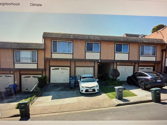 Building Photo - 2455 Rowntree Way