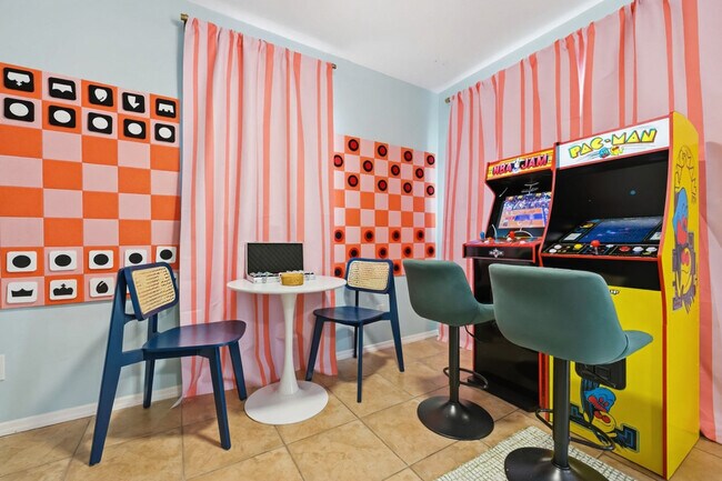 Foto del edificio - 9155 125th St