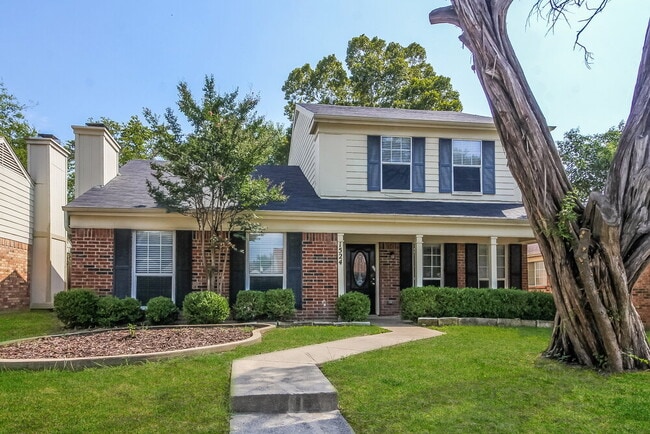 Building Photo - 1524 Chapman St