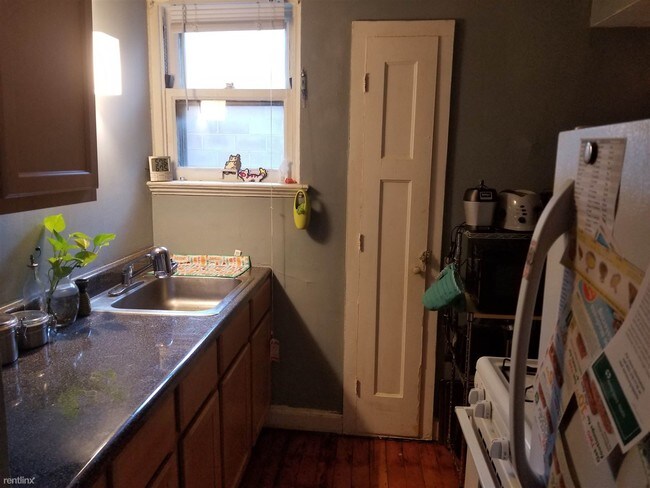 Foto del edificio - 2305 N 57th St