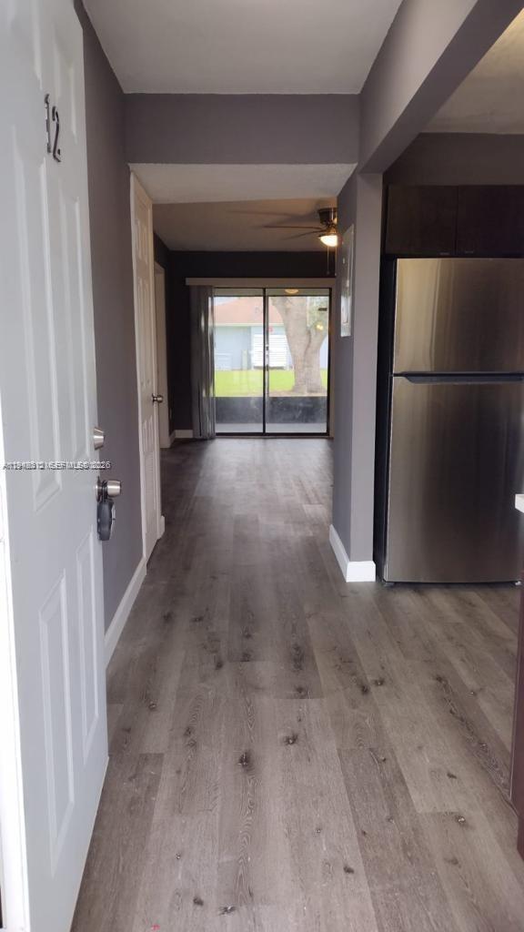 Foto del edificio - 617 Ixoria Ave