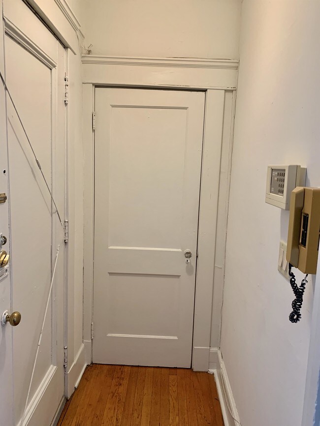 Foto del edificio - 1214 Chapel St