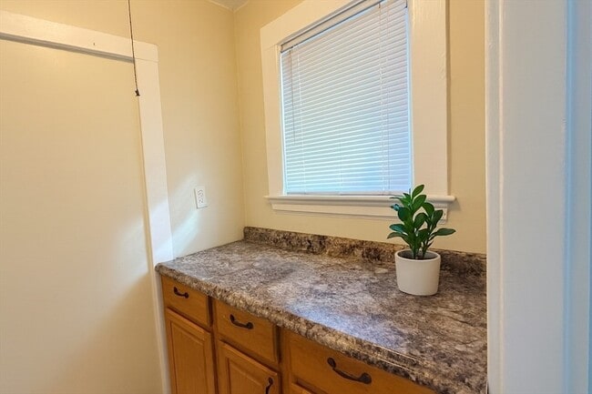 Photo - 183 Willis Ave Apartment