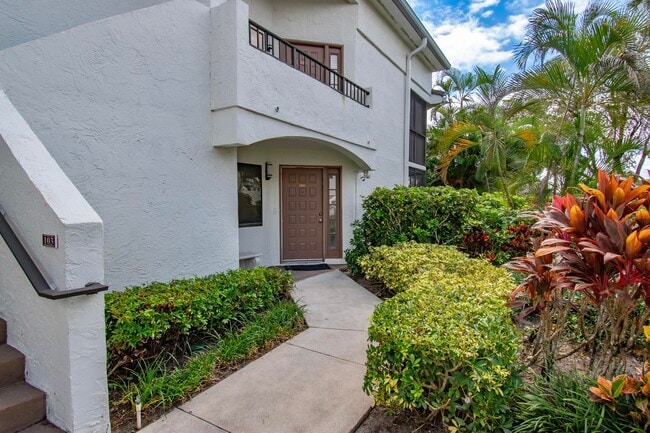 Building Photo - 7248 Clunie Pl