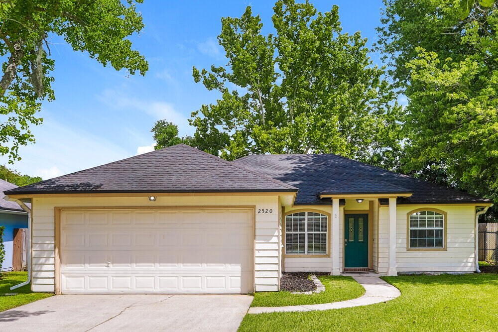 Primary Photo - 2520 Ambrosia Dr