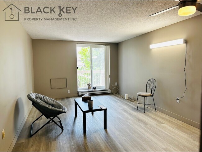 Photo du bâtiment - 626 First St