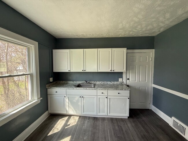 Foto del edificio - 700 E 160th St