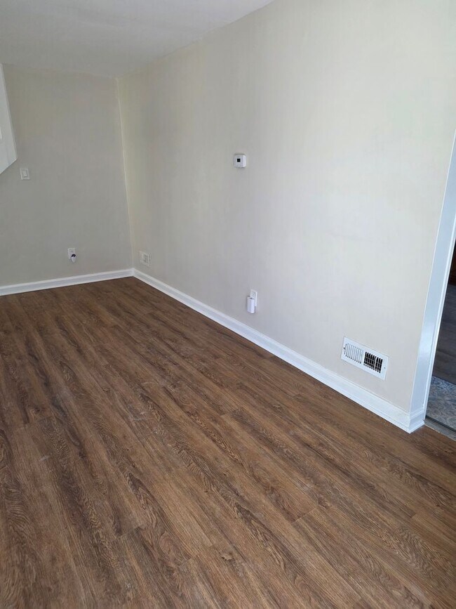 Foto del edificio - 4 Bedroom 3 Bathroom House in Syracuse
