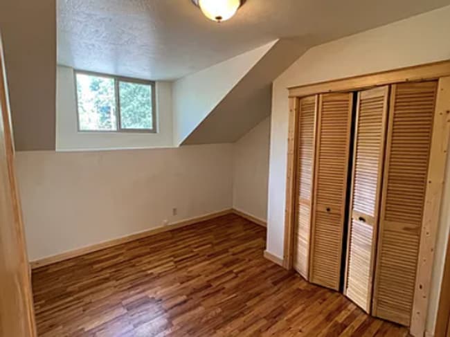 Photo - 333 N. Park St. #C House