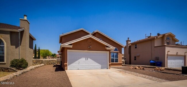 Building Photo - 3136 Tierra Encino Dr