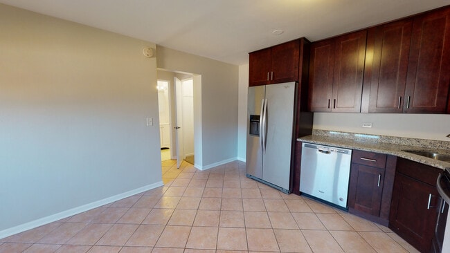 Building Photo - 6341 W Belmont Ave