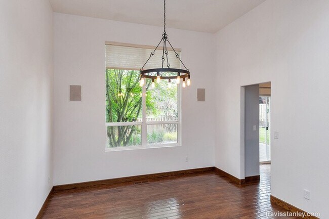 Foto del edificio - Beautiful Bethany 3 Bedroom Home!
