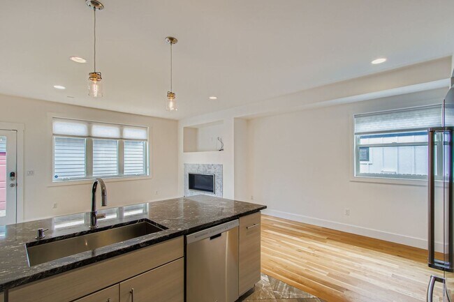Building Photo - Edge Water Beauty- This is a Must See Home!