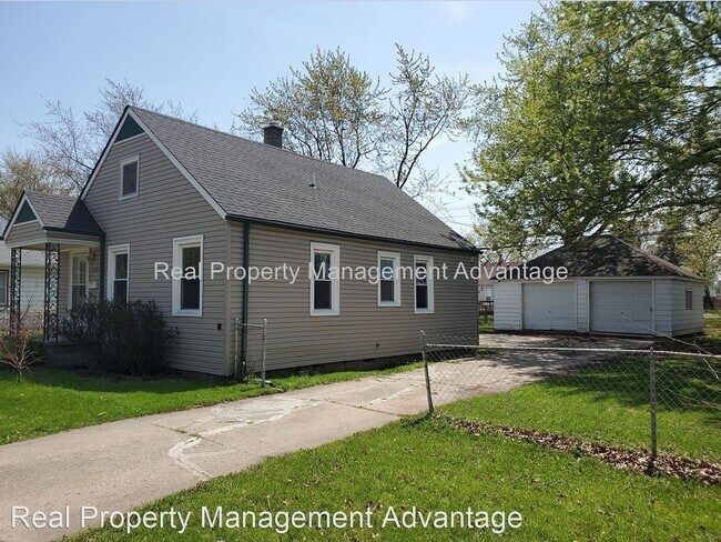 Foto del edificio - 2 br, 1 bath House - 8292 Jackson Ave.