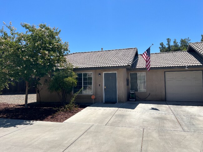 Building Photo - 8200 Whitewater Dr