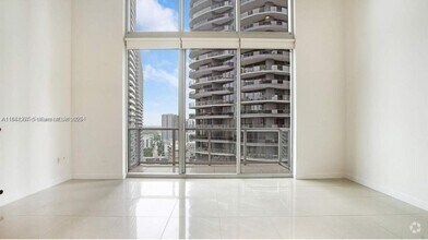 Building Photo - 1050 Brickell Ave