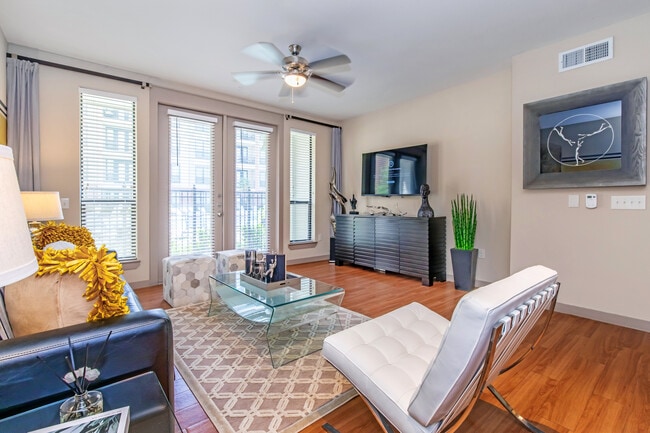 One Bedroom Living Room - San Antigua Apts