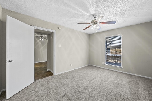 Cozy bedroom or office area - Finley Square Apartments