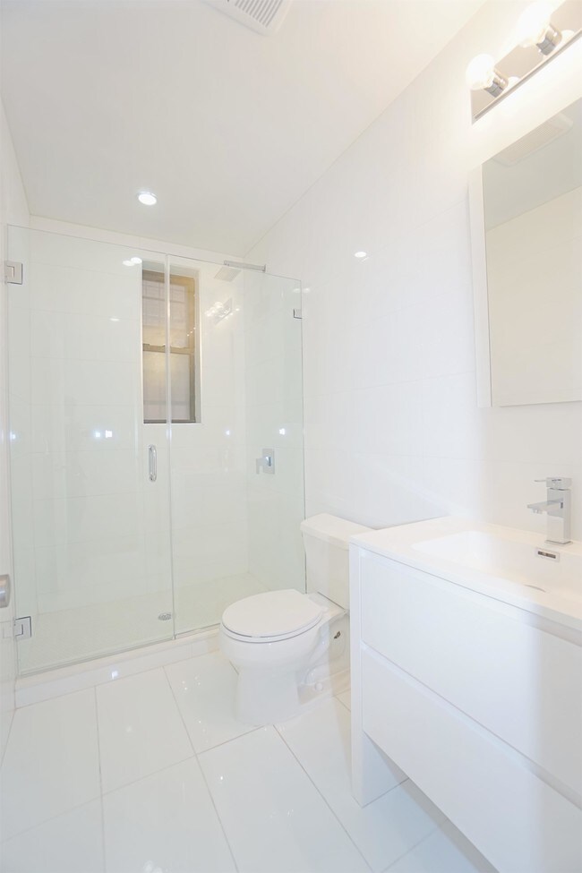 Foto del edificio - 1477 Pacific St