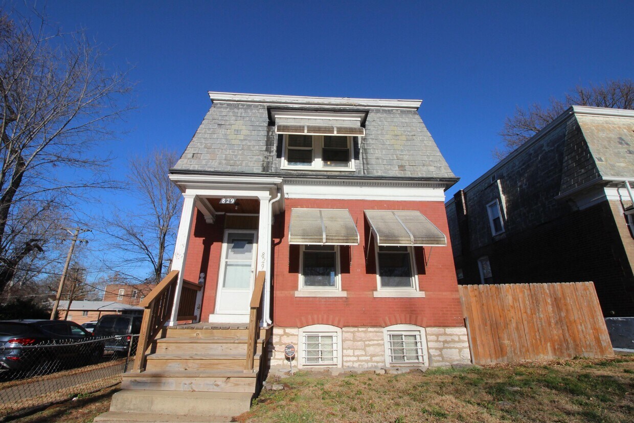 829 Bates St, Saint Louis, MO 63111 House Rental in Saint Louis, MO