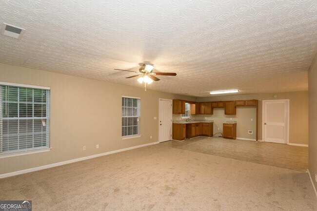 Building Photo - 7000 Brumley Cove Dr