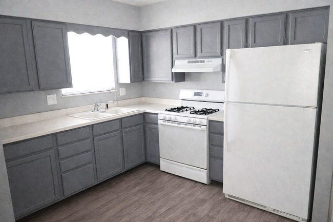 Building Photo - 2854 Merts Dr