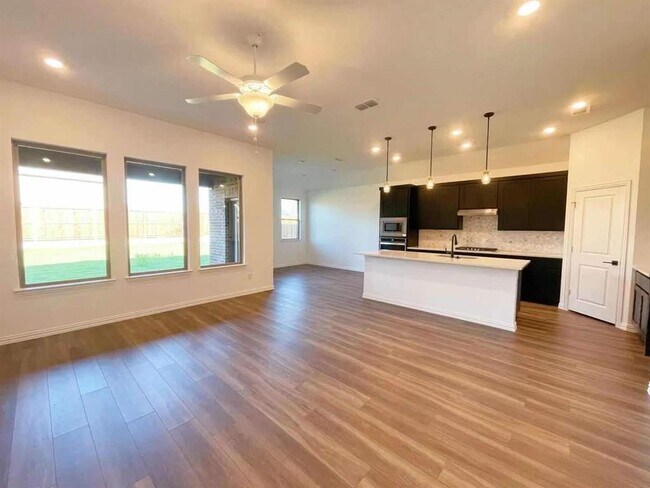 Foto del edificio - 2205 Grassland Ave