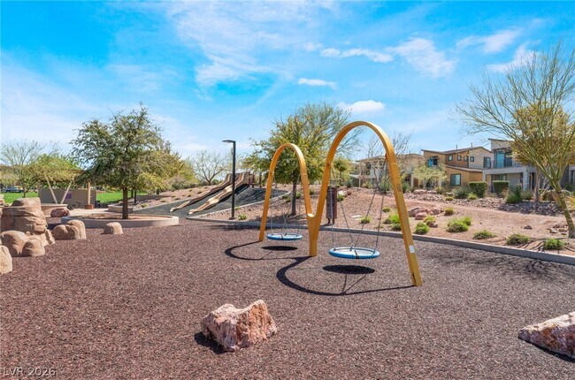 Foto del edificio - 184 Pace Ave