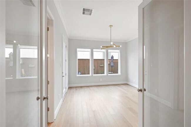 Building Photo - 3508 Bridgewater Oaks Ln