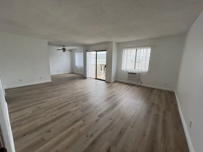 Foto del edificio - 1549 Placentia Ave