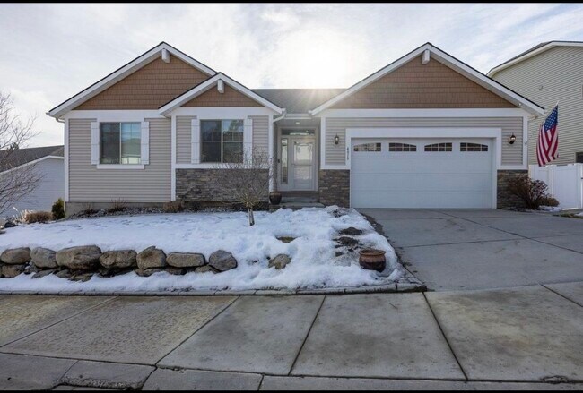 Foto del edificio - 4819 N Emerald Ln