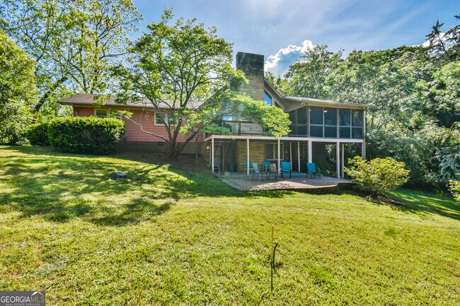 Building Photo - 935 Powderbag Creek Rd