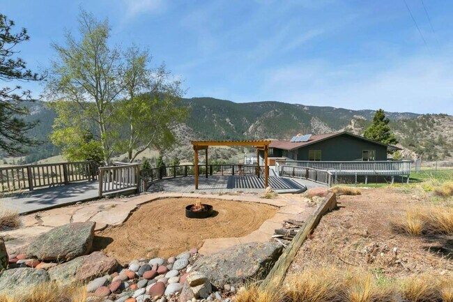 Building Photo - 12615 Co Rd 43