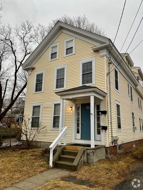 Building Photo - 59 Pond St