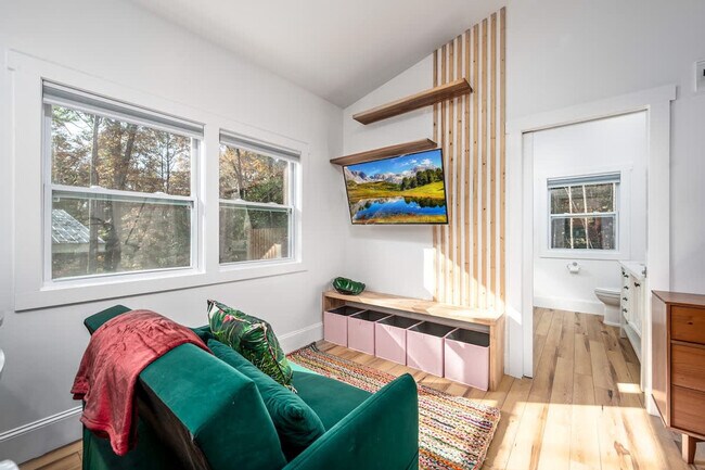 Foto del edificio - 288 Stone Wall Rd