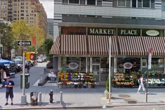 Building Photo - 206 East 67th Street