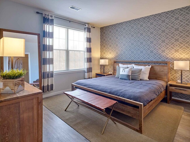 Interior Photo - Southgate Middletown