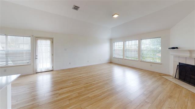 Foto del edificio - 10810 Copperwood Dr