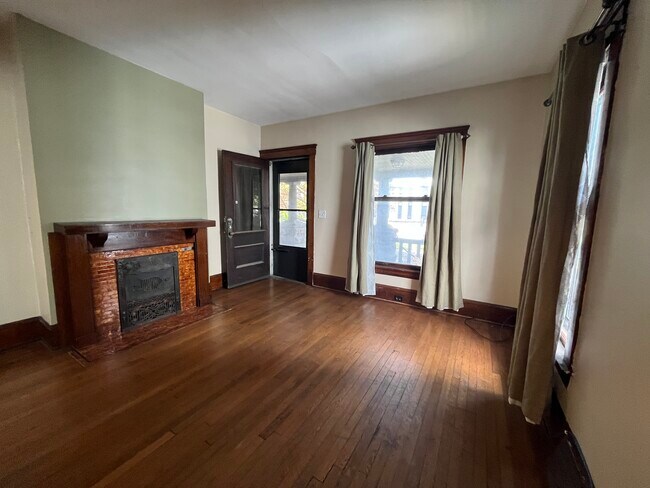 Foto del edificio - 3015 W 14th St