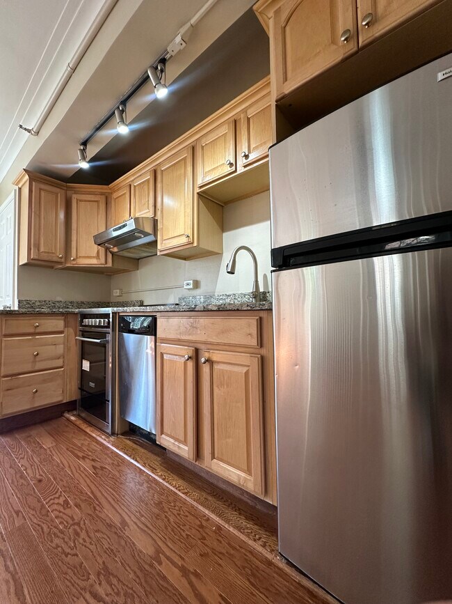 Foto del edificio - 1476 Beacon St