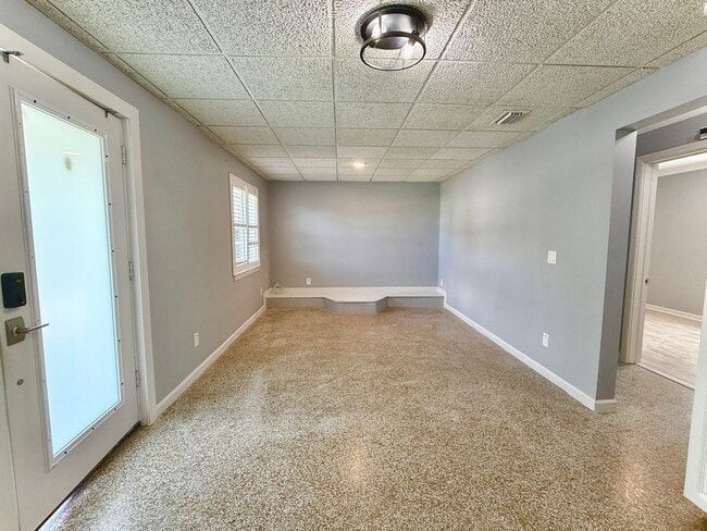 Foto del edificio - 1835 42nd Ave