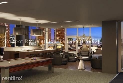 Building Photo - 123 N Desplaines St