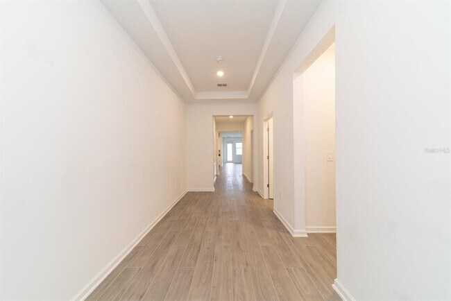 Building Photo - 2898 Armstrong Ave