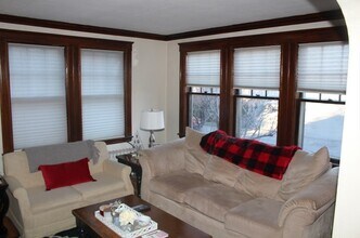 Building Photo - 50-52-52 Colborne Rd