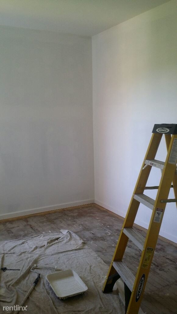 Building Photo - 5 br, 1 bath Apartment - 88 Saratoga Ave 5